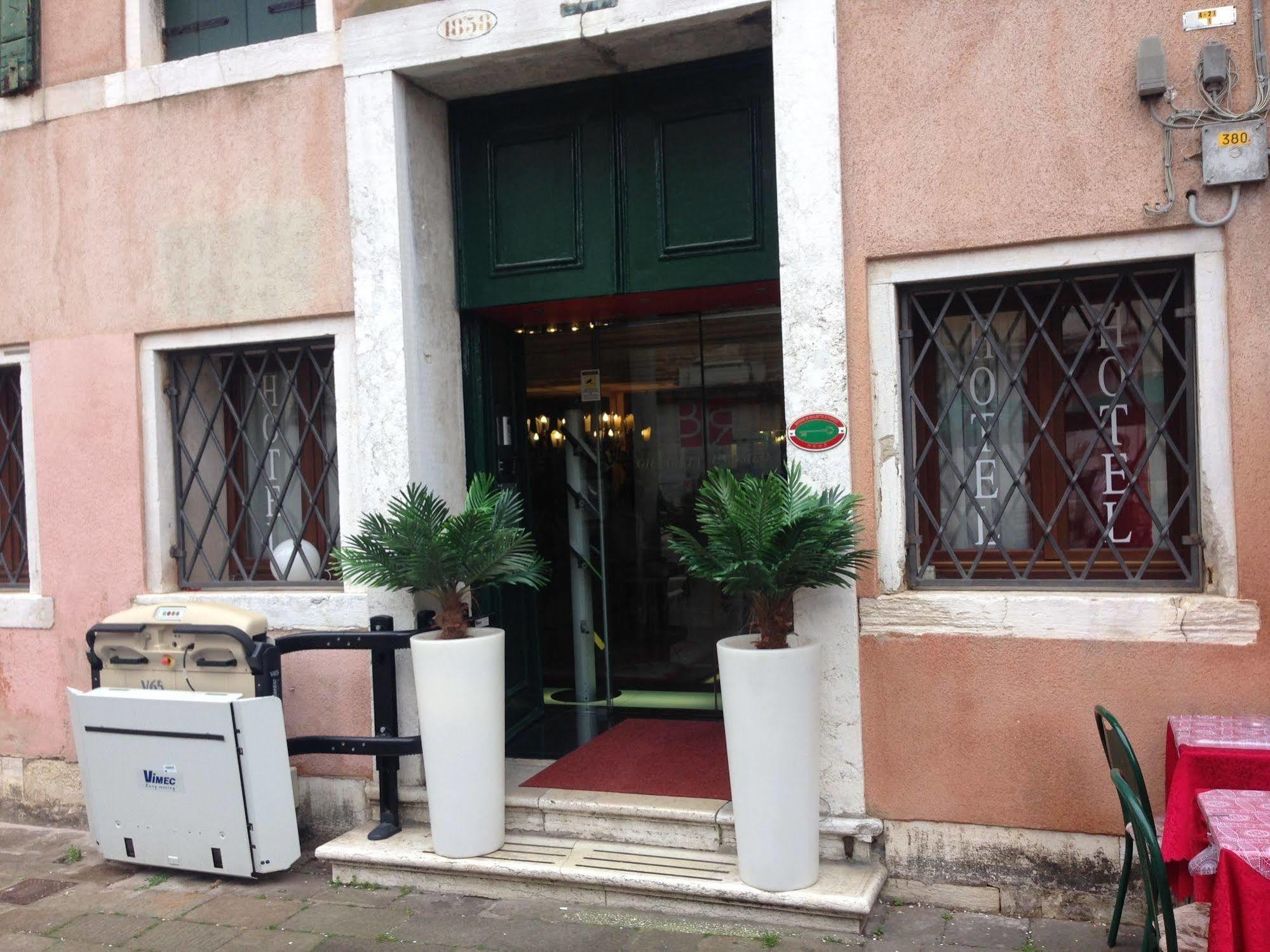 Sogno Di Giulietta E Romeo Hotel Veneţia Exterior foto